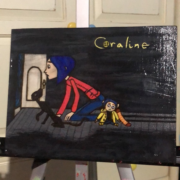 This is a coraline canvas that I made it has this glossy affect to it. <3 - Picture 5 of 5